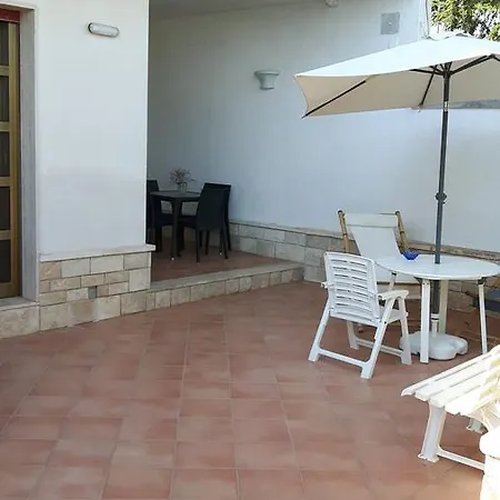 בית נופש Summersalento פורטו צ'זראו