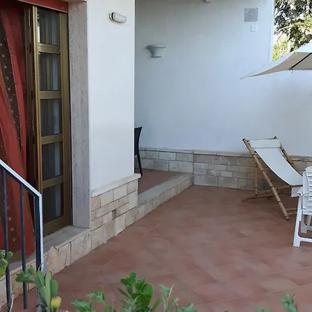 Summersalento בית נופש פורטו צ'זראו